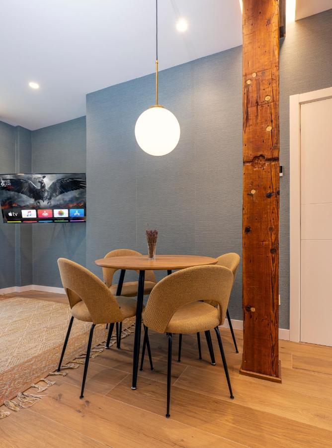 Big 4 Rooms In A Centric Home Parking Included سان سيباستيان المظهر الخارجي الصورة